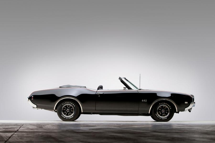  Oldsmobile 442 Convertible 1969 года  (фото 16 из 29)